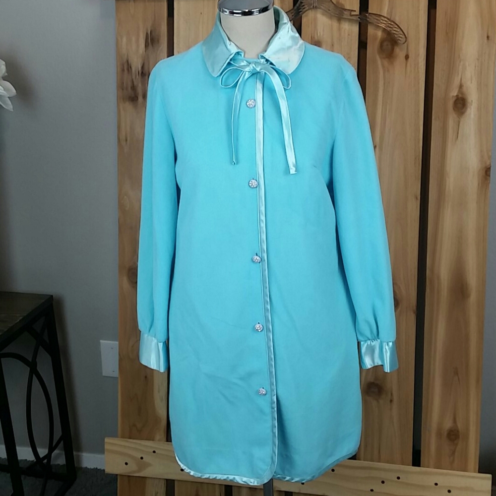 Vintage Evelyn Pearson Robe Lounger